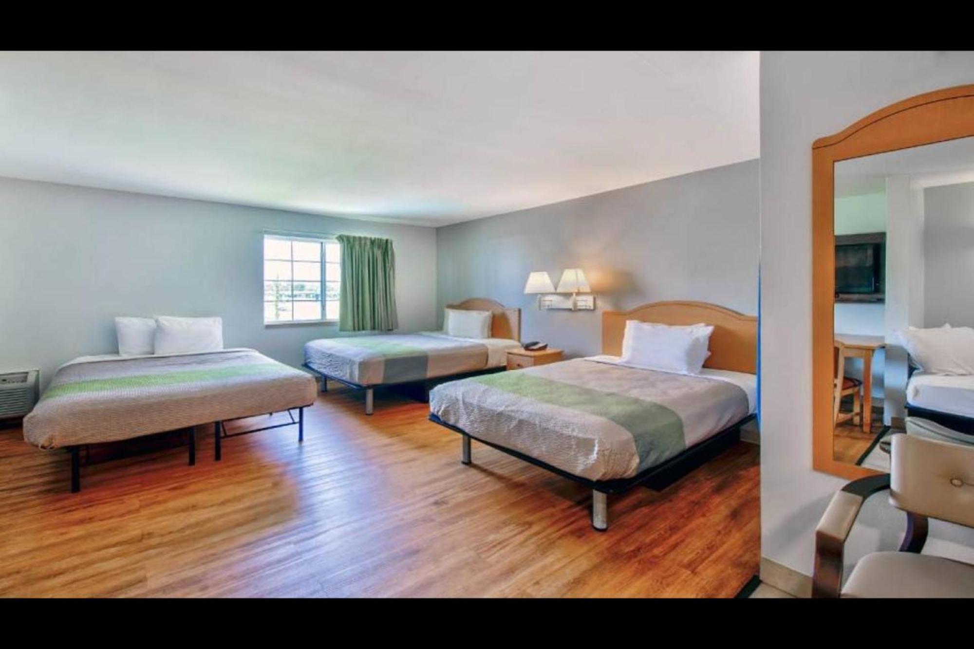 Oyo Townhouse Sulphur,La Extended Stay מראה חיצוני תמונה
